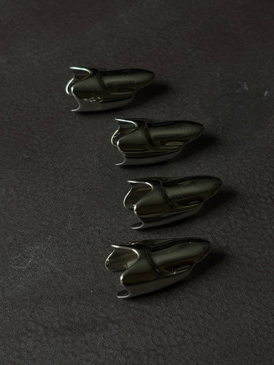 Molten Lava Fingernails