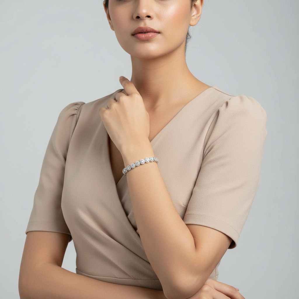 ROUND HALO BRACELET