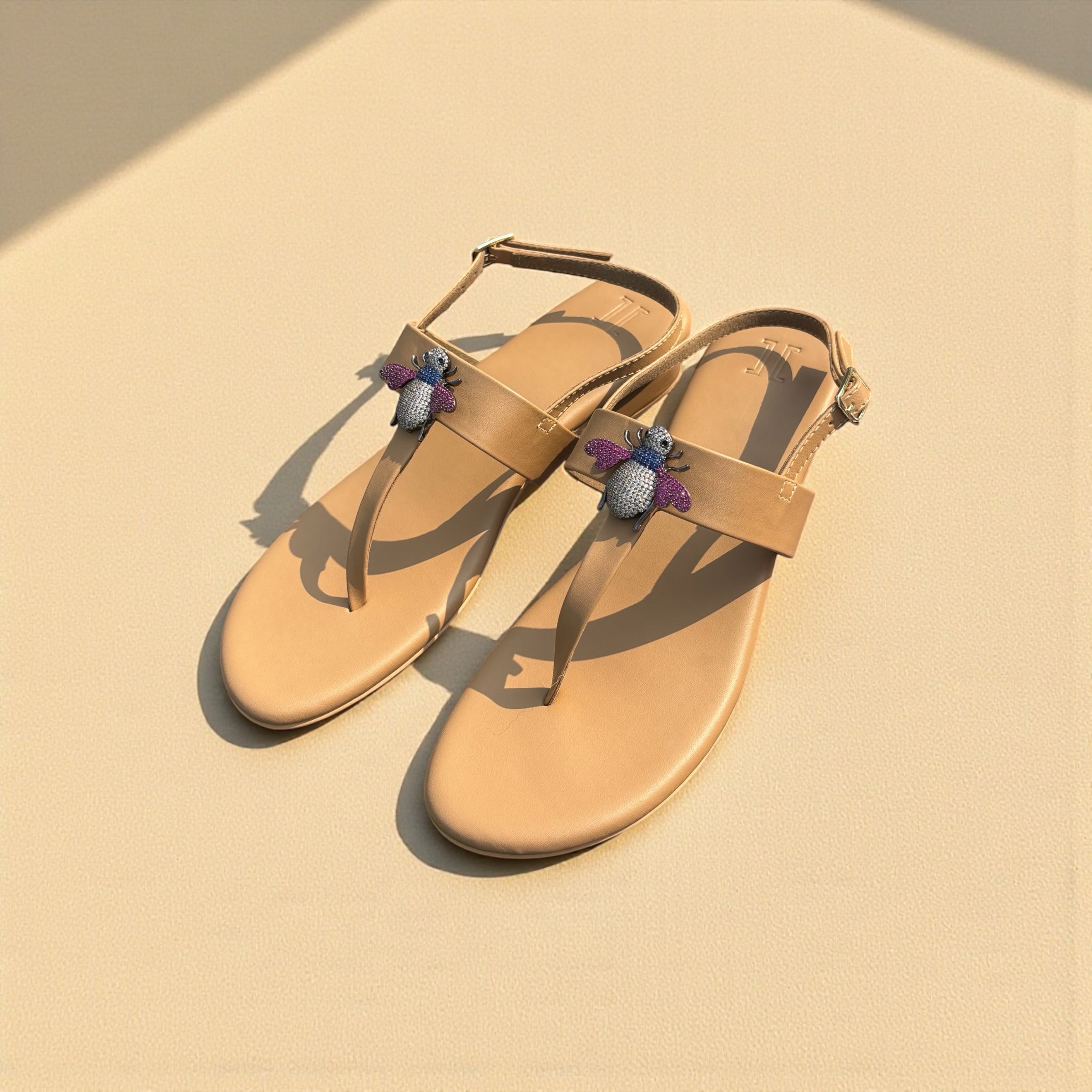 BEE-DAZZLE SANDALS (TAN)