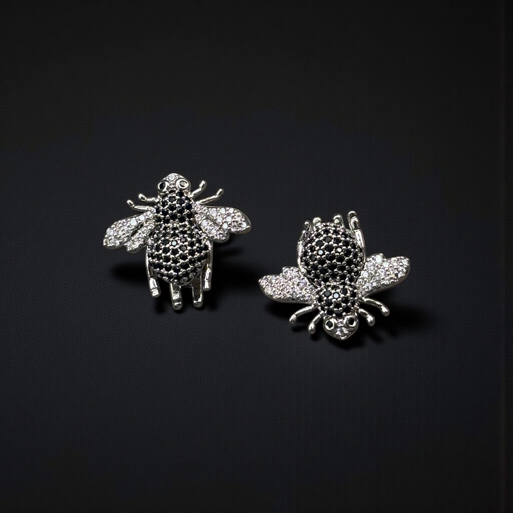 BEE BLING CHARM
