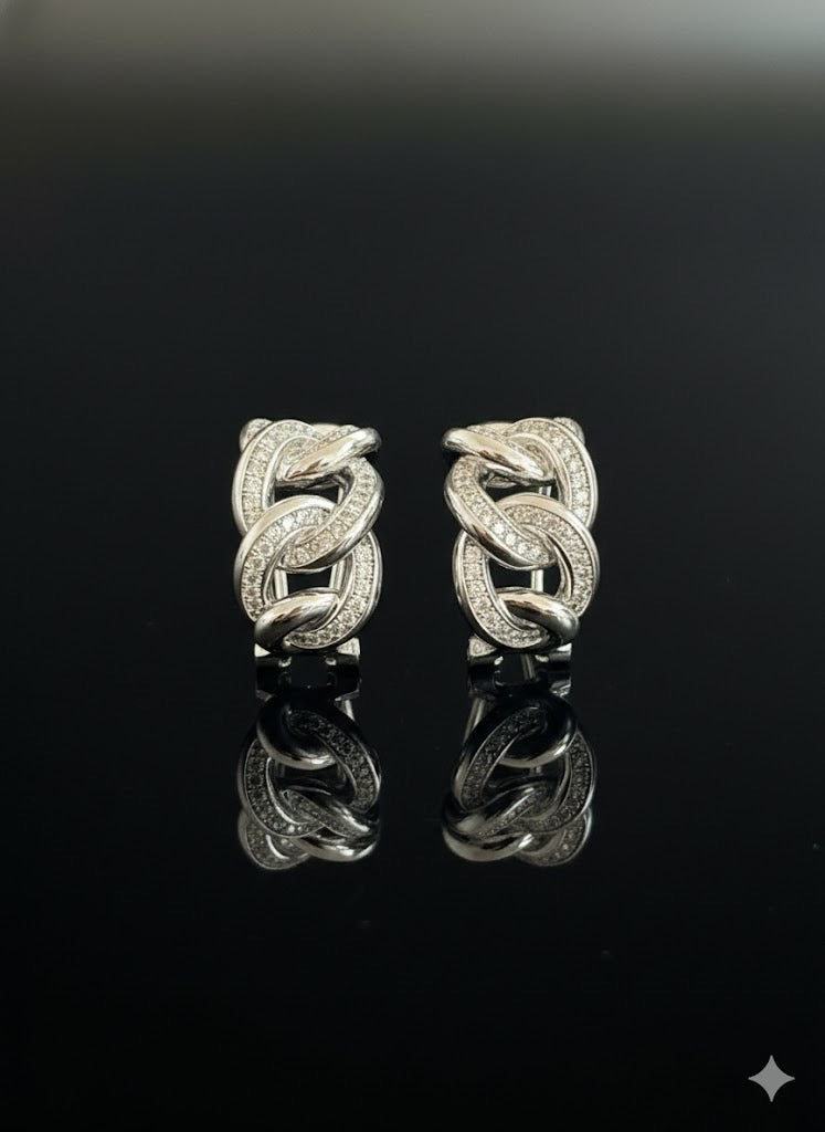 Chunky Cuban Short Hoops