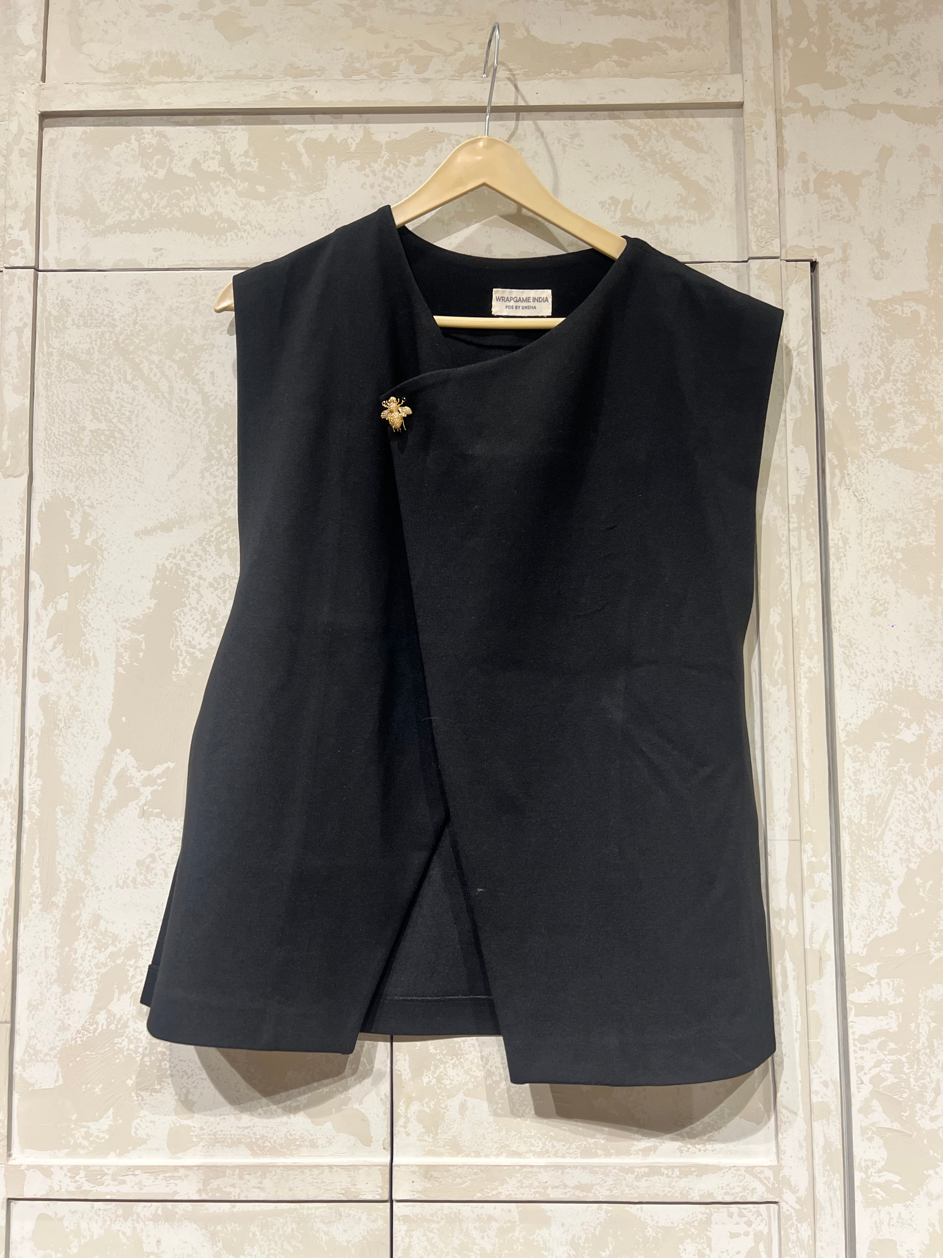 Bling Bee Cape Top