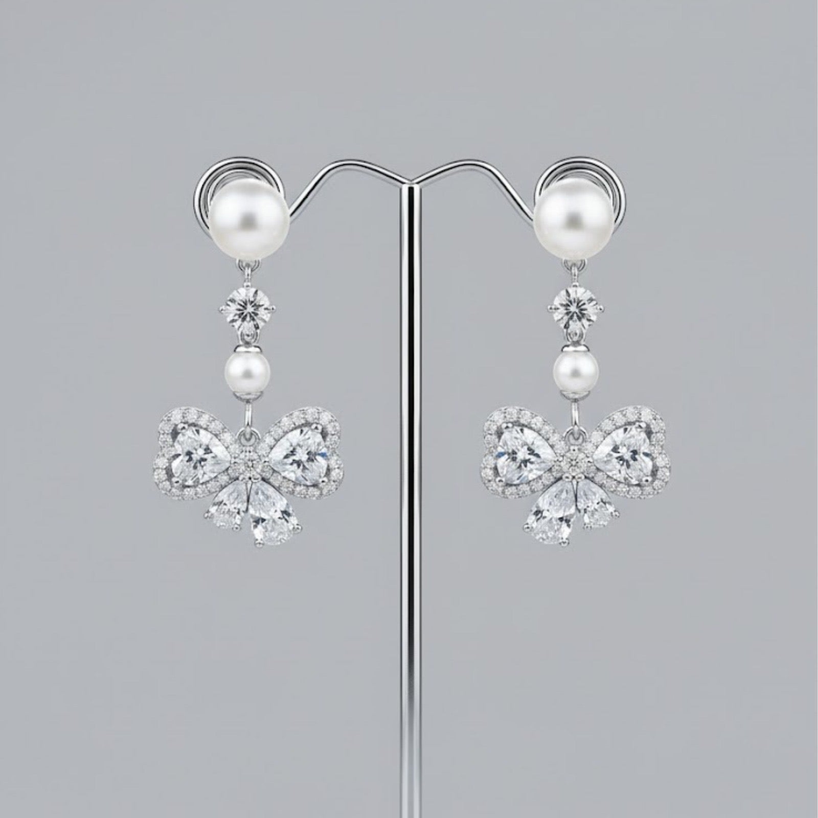 Pearl Diamonte Bow Earring
