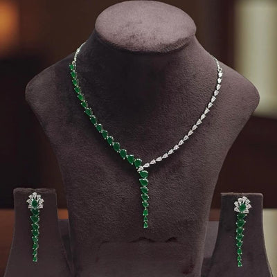 Emerald Allure Necklace