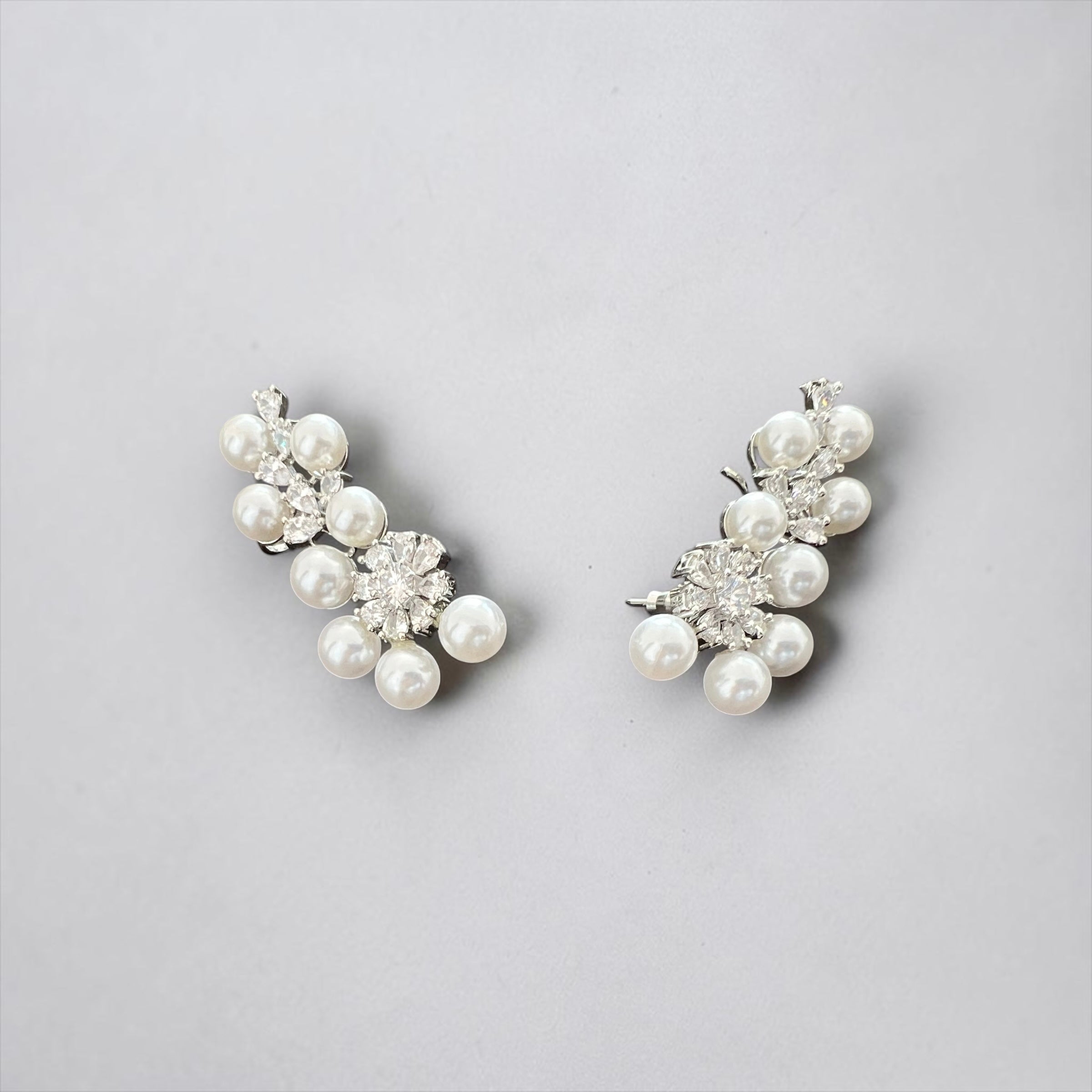 Pearl Ear Crawler