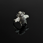 Cosmic bee ring