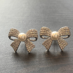 Iced Bow Pearl Stud earring
