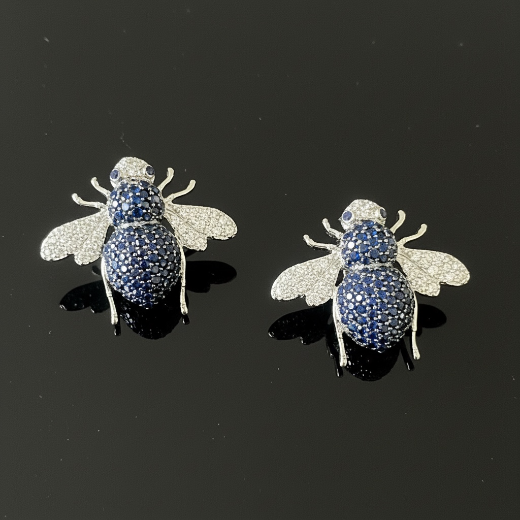 COSMIC BLING BEE EARRING (Silver Polish)