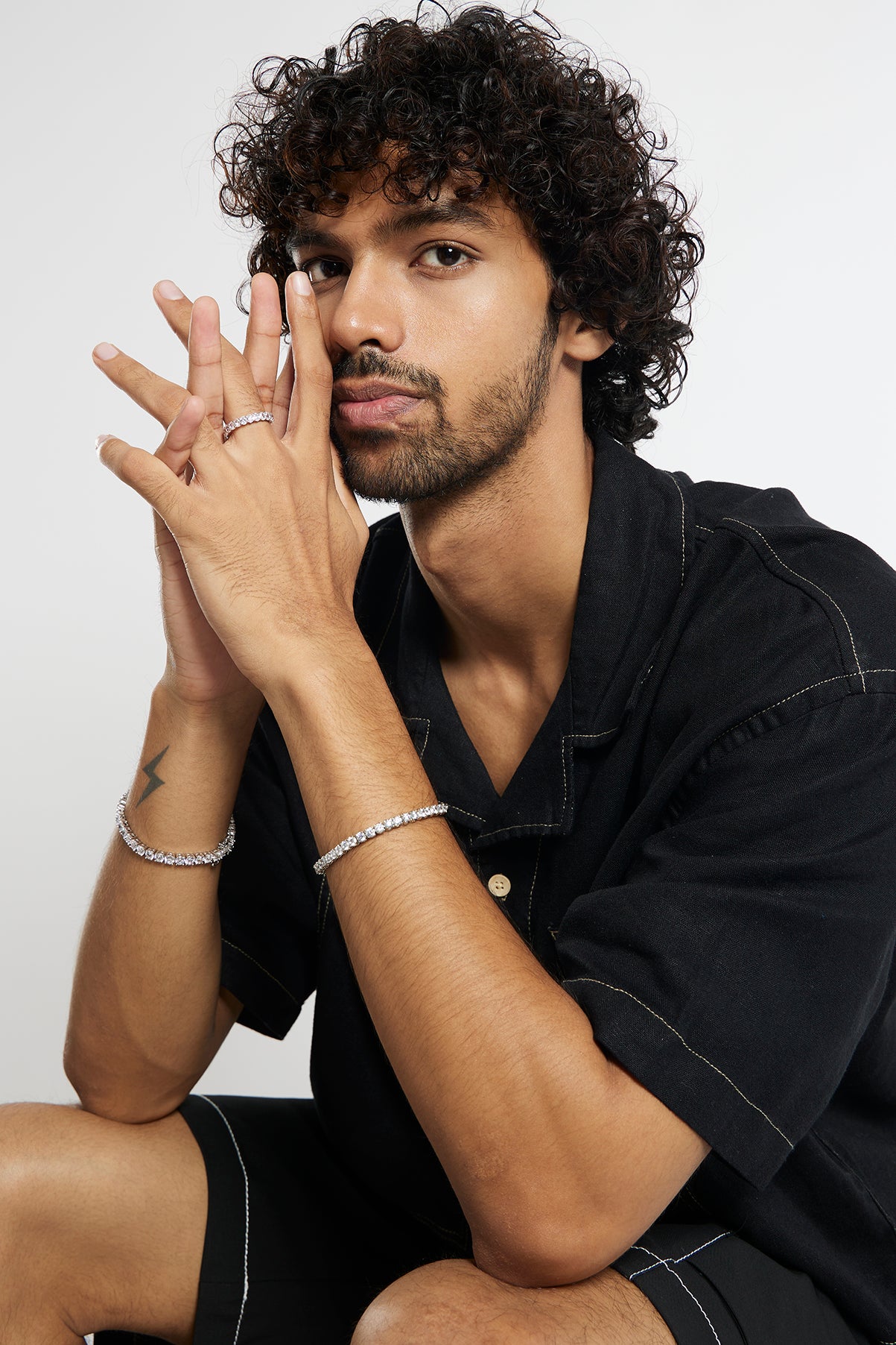 oval ring and tennis bracelet by wrapgame india - male model 