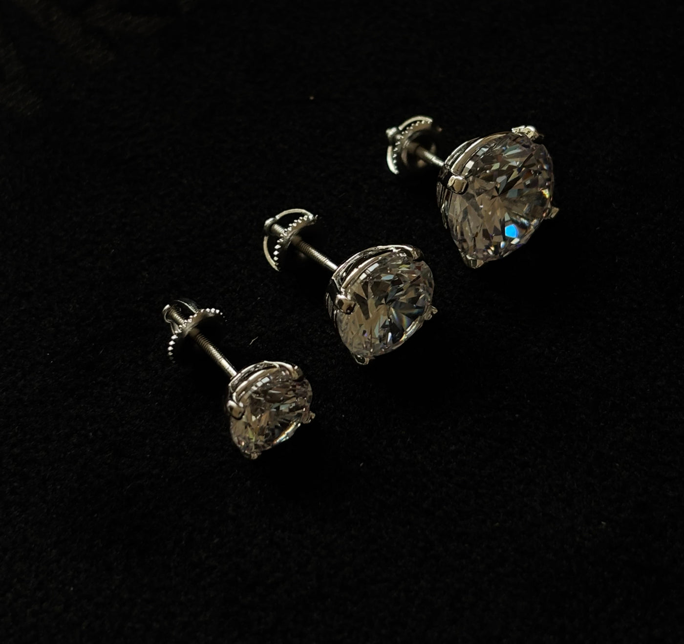 earrings design
earrings
jewellery shop near me
earcuff
fashion jewelry
hoops
stud earrings
studs
drop earrings
hoop earrings