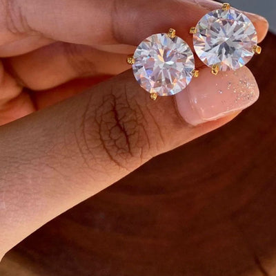 earrings design	earrings	jewellery shop near me	earcuff	fashion jewelry	hoops	stud earrings	studs	hoop earrings	drop earrings
