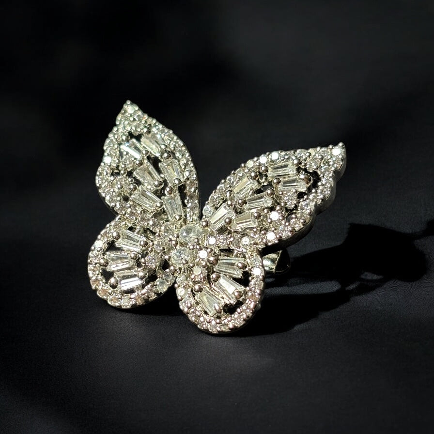 brooch for men	
rhodium	brooch	
mens brooch	
lapel pin	
jewellery shop near me