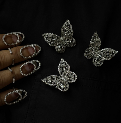 brooch for men	
rhodium	brooch	
mens brooch	
lapel pin	
jewellery shop near me