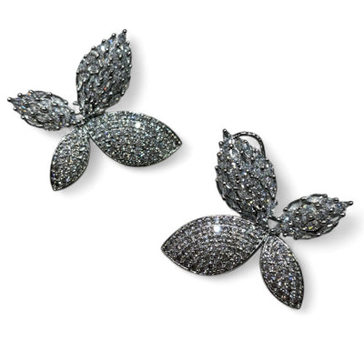 earrings design
earrings
jewellery shop near me
earcuff
fashion jewelry
hoops
stud earrings
studs
drop earrings
hoop earrings