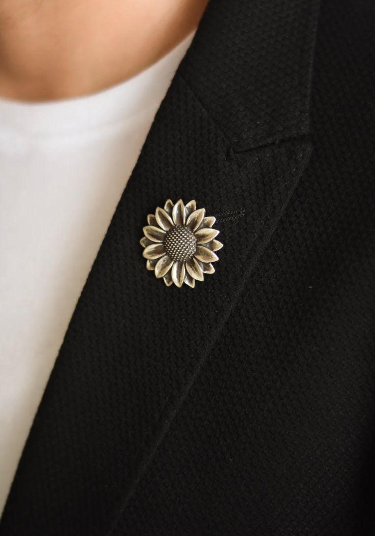 brooch for men	rhodium	brooch	mens brooch	lapel pin	jewellery shop near me
