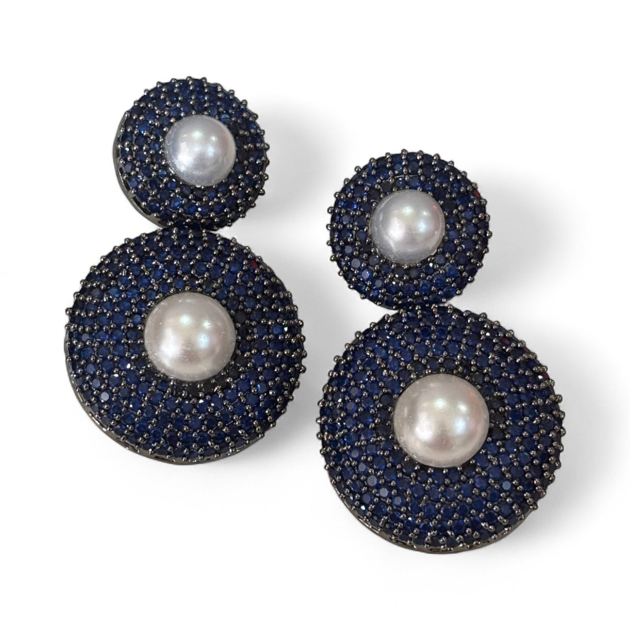 earrings
jewellery shop near me
earring
fashion jewelry
stud earrings
studs
drops