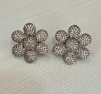 earrings
jewellery shop near me
earring
fashion jewelry
stud earrings
studs