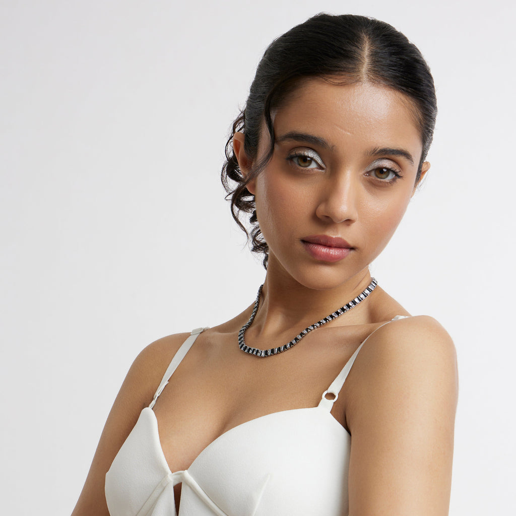 choker necklace	choker and necklace	choker set	choker	jewellery near me	jewellery shop near me	party choker	bling choker	mens choker
