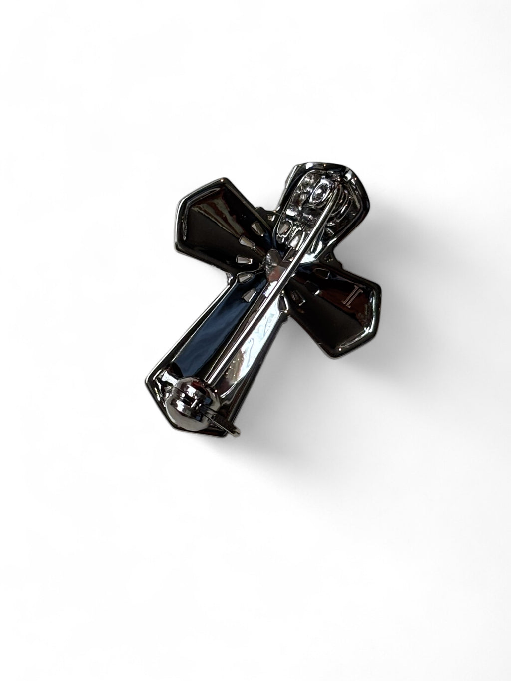 brooch for men	
rhodium	
brooch	
mens brooch	
lapel pin	
jewellery shop near me