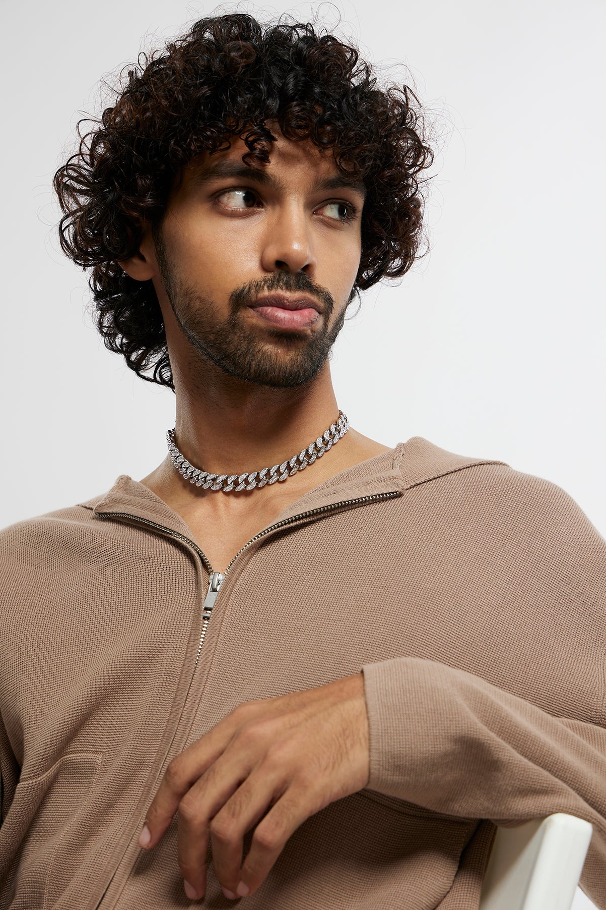 gents gold chain,	male chains, silver	chain, silver chain, chain for men,	fashion jewellery,	gold chains for men,	silver chains for men,	snake chain,	neck chain for men,	jewellery shop near me