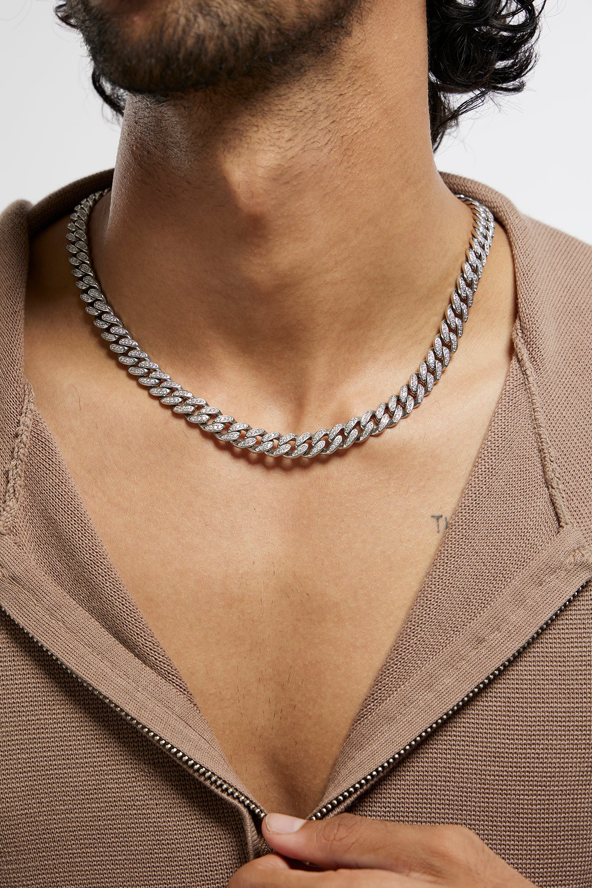 gents gold chain,	male chains, silver	chain, silver chain, chain for men,	fashion jewellery,	gold chains for men,	silver chains for men,	snake chain,	neck chain for men,	jewellery shop near me