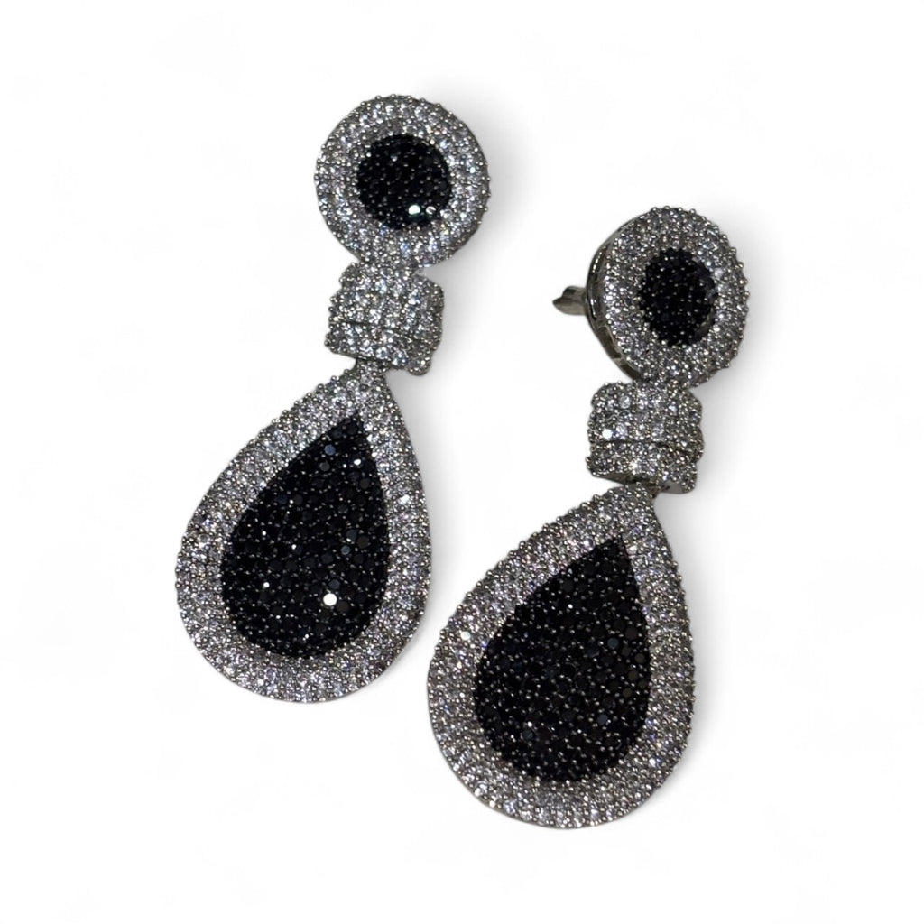 earrings
jewellery shop near me
earring
fashion jewelry
stud earrings
studs
drops