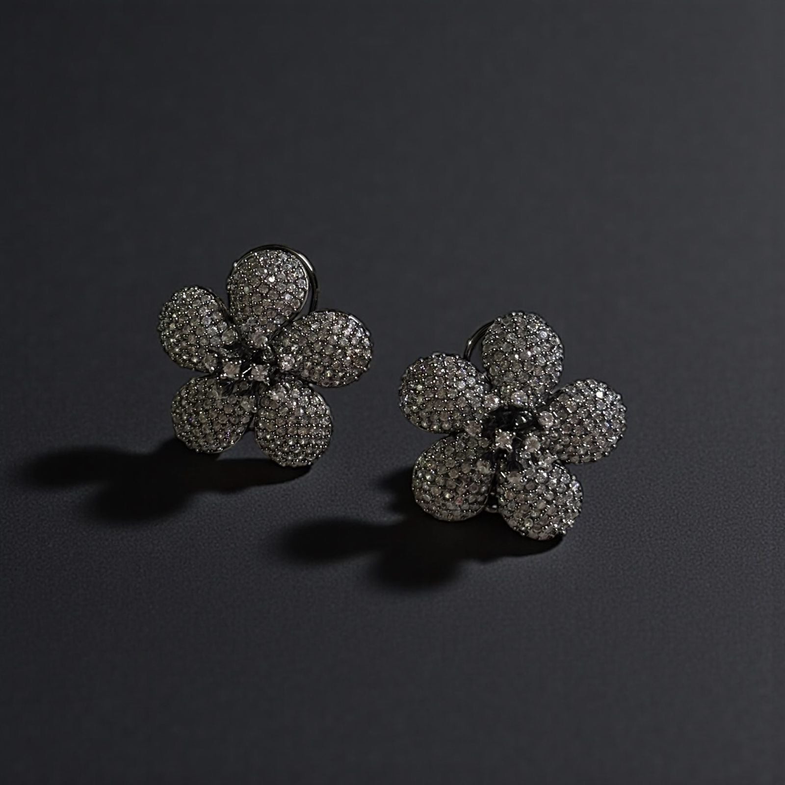 earrings design
earrings
jewellery shop near me
earcuff
fashion jewelry
hoops
stud earrings
studs
drop earrings
hoop earrings