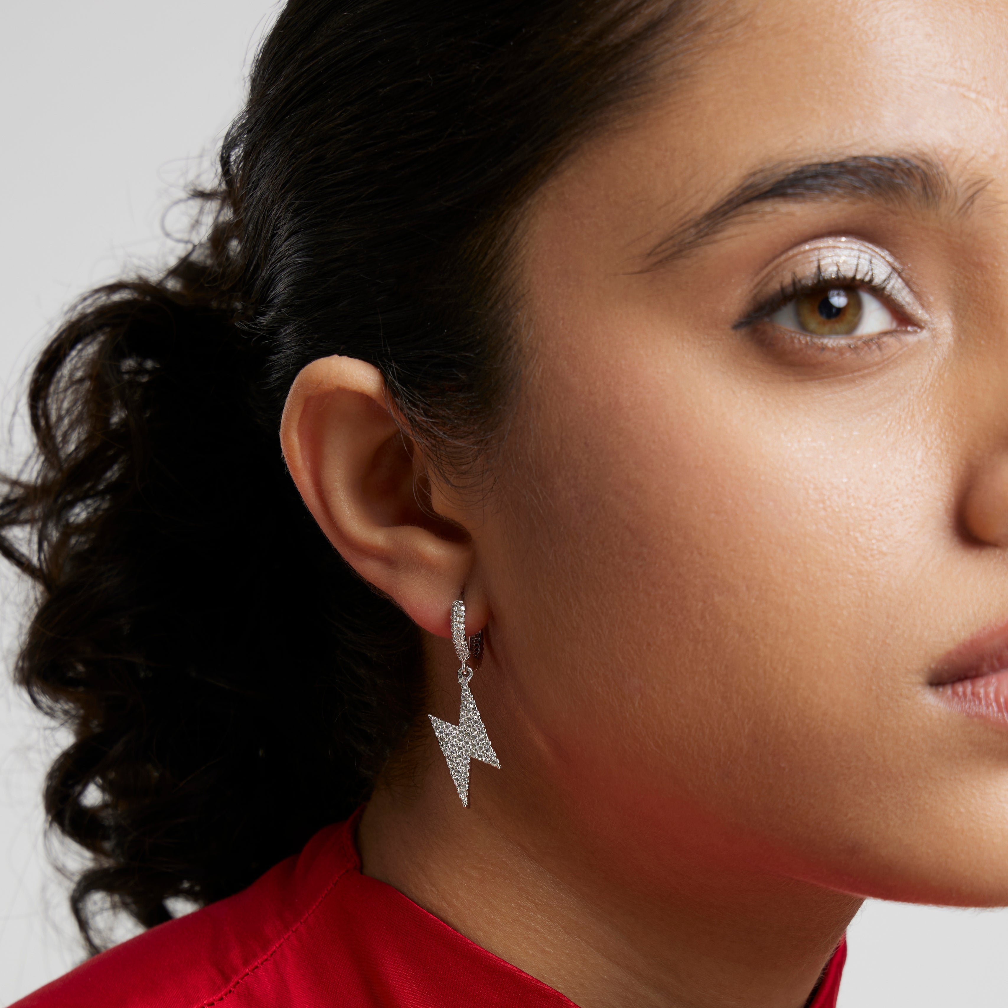 earrings design	earrings	jewellery shop near me	earcuff	fashion jewelry	hoops	stud earrings	studs	hoop earrings	drop earrings
