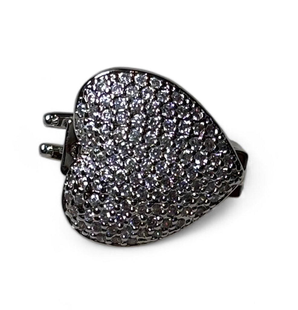 brooch for men	
rhodium	
brooch	
mens brooch	
lapel pin	
jewellery shop near me
Charm
Charms