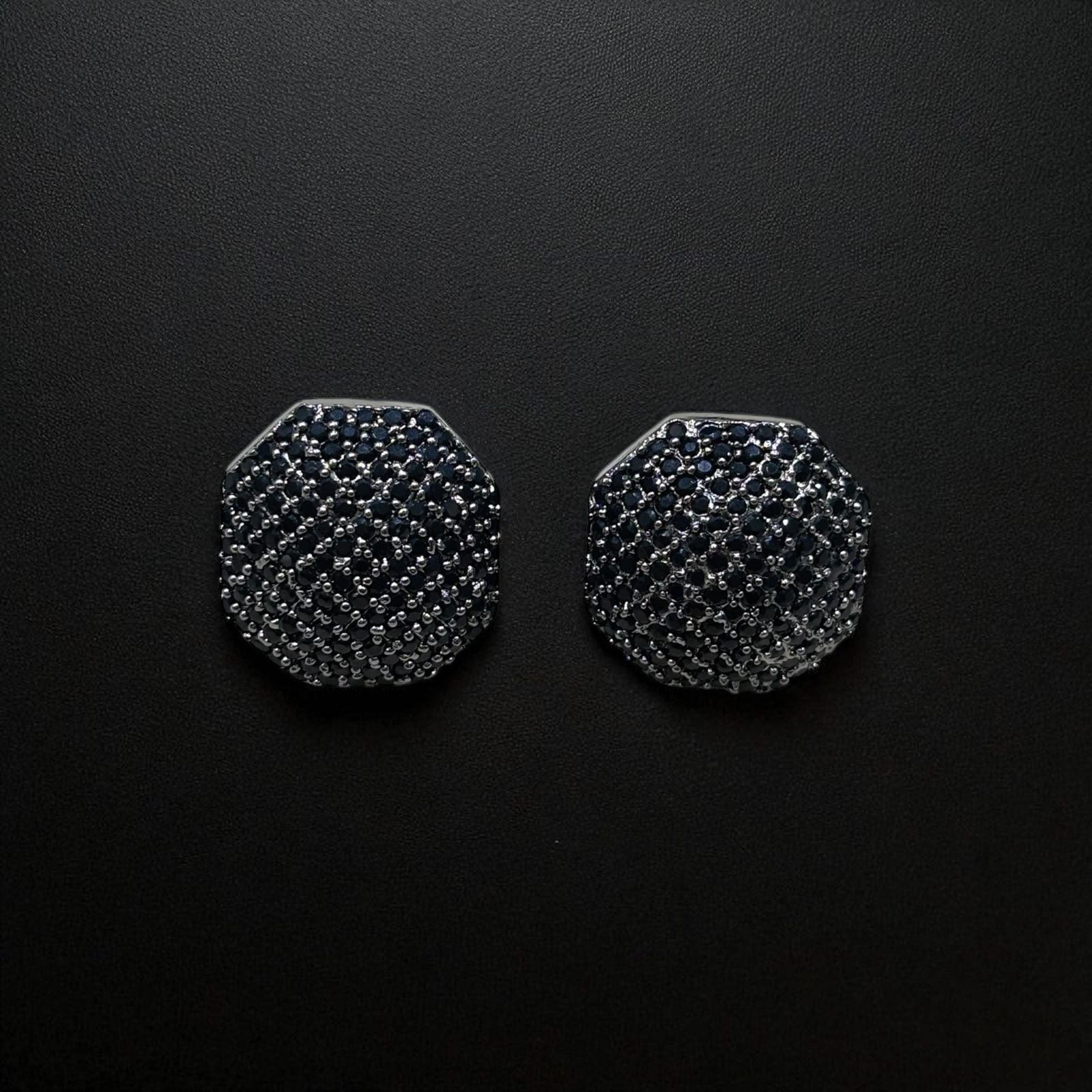 earrings design
earrings
jewellery shop near me
earcuff
fashion jewelry
hoops
stud earrings
studs
drop earrings
hoop earrings