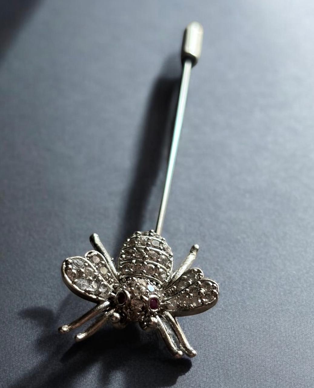 brooch for men
rhodium
brooch
mens brooch
lapel pin
mens brooch
jewellery shop near me