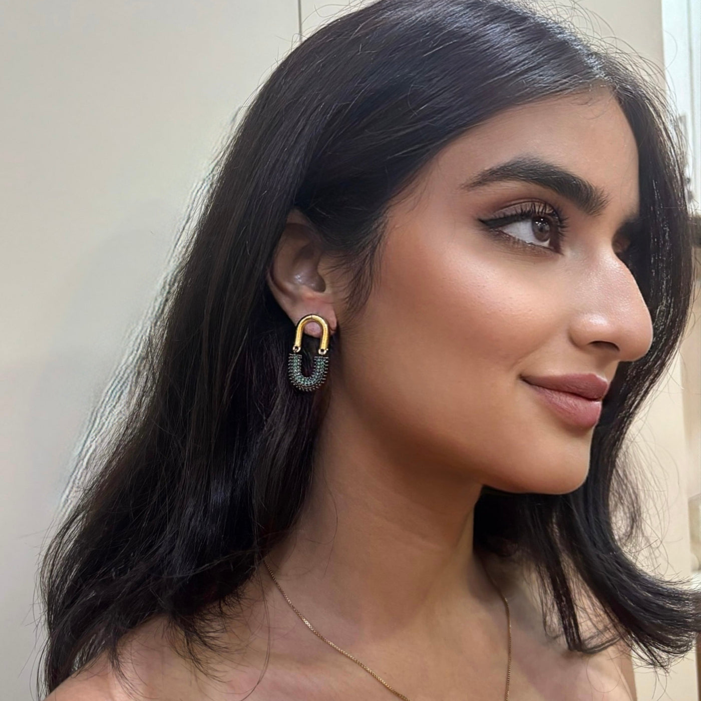 earrings design
earrings
jewellery shop near me
earcuff
fashion jewelry
hoops
stud earrings
studs
drop earrings
hoop earrings