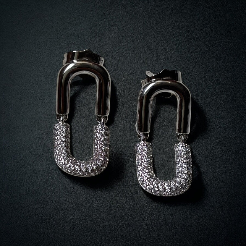 earrings design
earrings
jewellery shop near me
earcuff
fashion jewelry
hoops
stud earrings
studs
drop earrings
hoop earrings