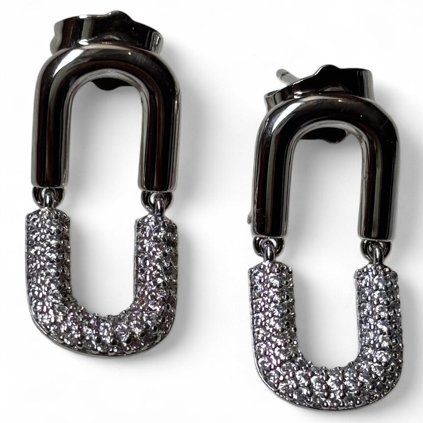 earrings design
earrings
jewellery shop near me
earcuff
fashion jewelry
hoops
stud earrings
studs
drop earrings
hoop earrings