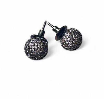 earrings design
earrings
jewellery shop near me
earcuff
fashion jewelry
hoops
stud earrings
studs
drop earrings
hoop earrings