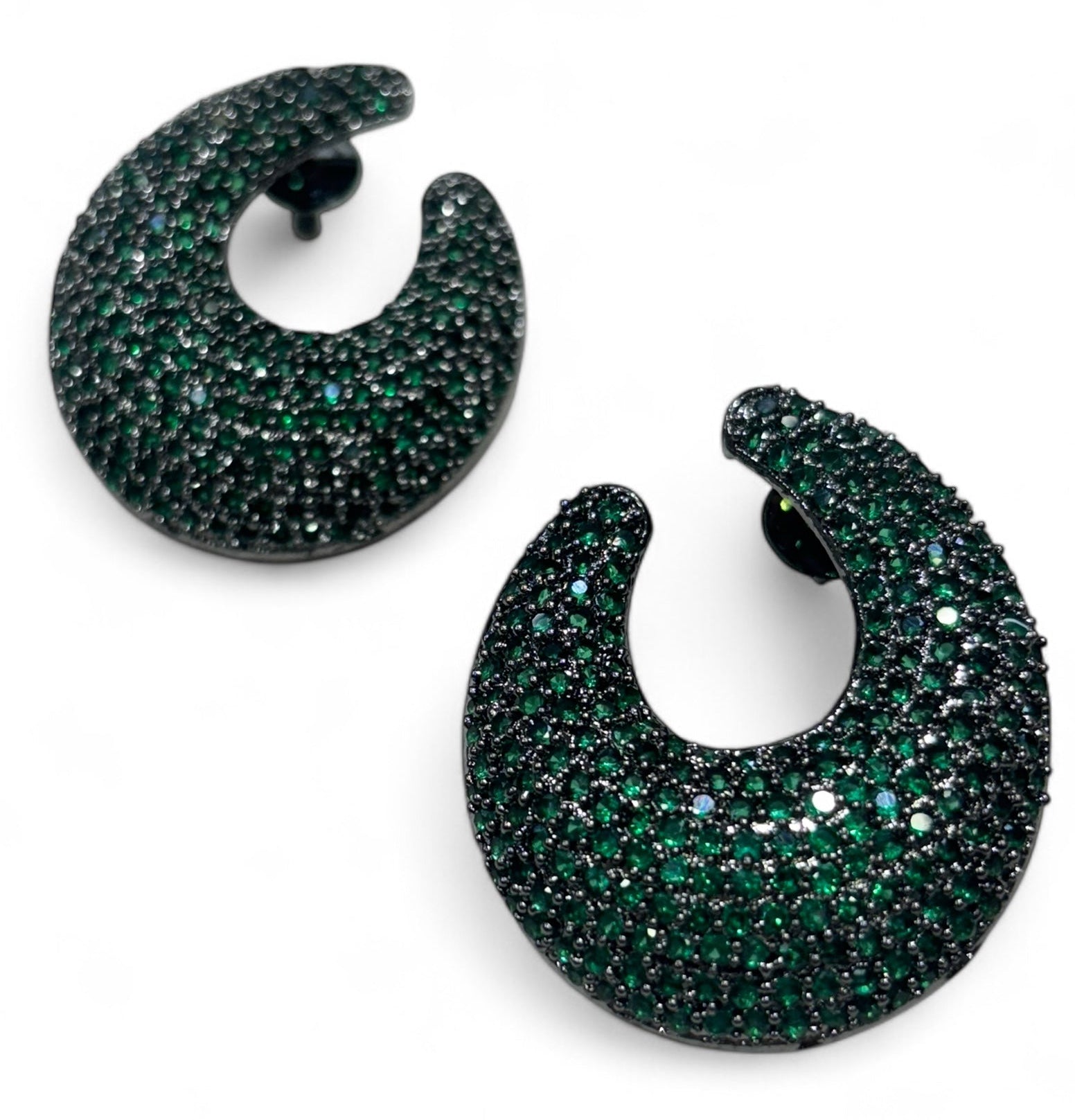 earrings design
earrings
jewellery shop near me
earcuff
fashion jewelry
hoops
stud earrings
studs
drop earrings
hoop earrings