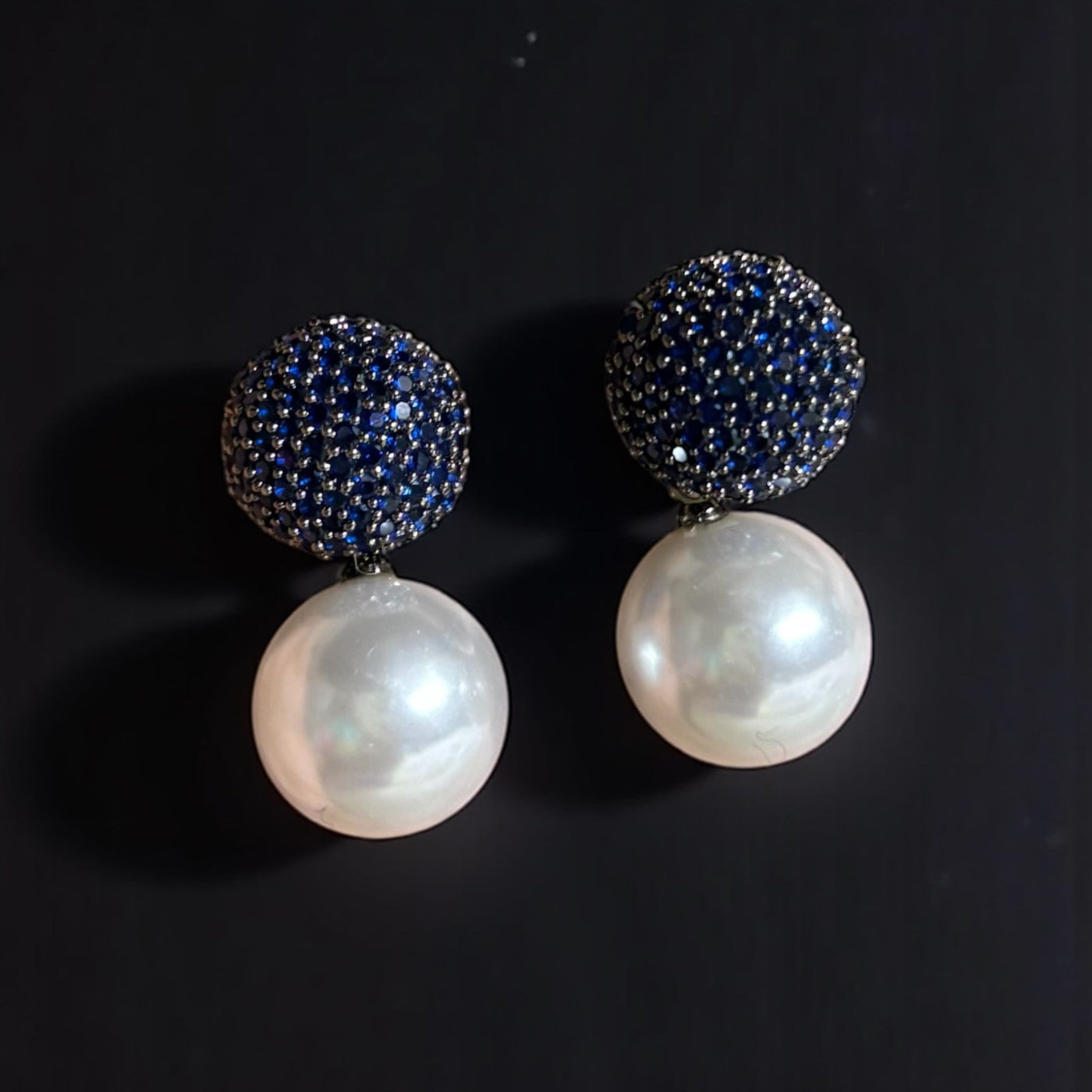 earrings design
earrings
jewellery shop near me
earcuff
fashion jewelry
hoops
stud earrings
studs
drop earrings
hoop earrings