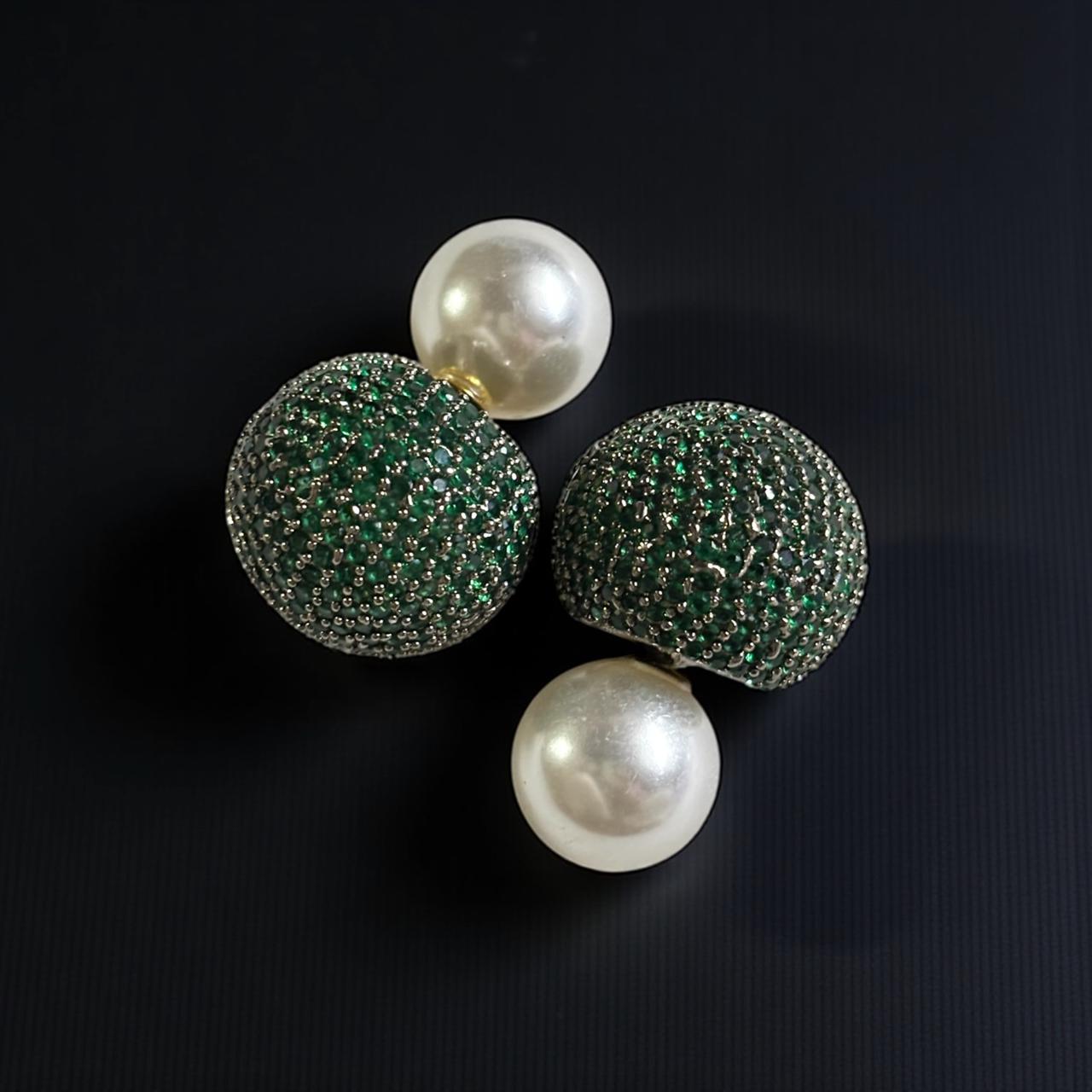 earrings design
earrings
jewellery shop near me
earcuff
fashion jewelry
hoops
stud earrings
studs
drop earrings
hoop earrings