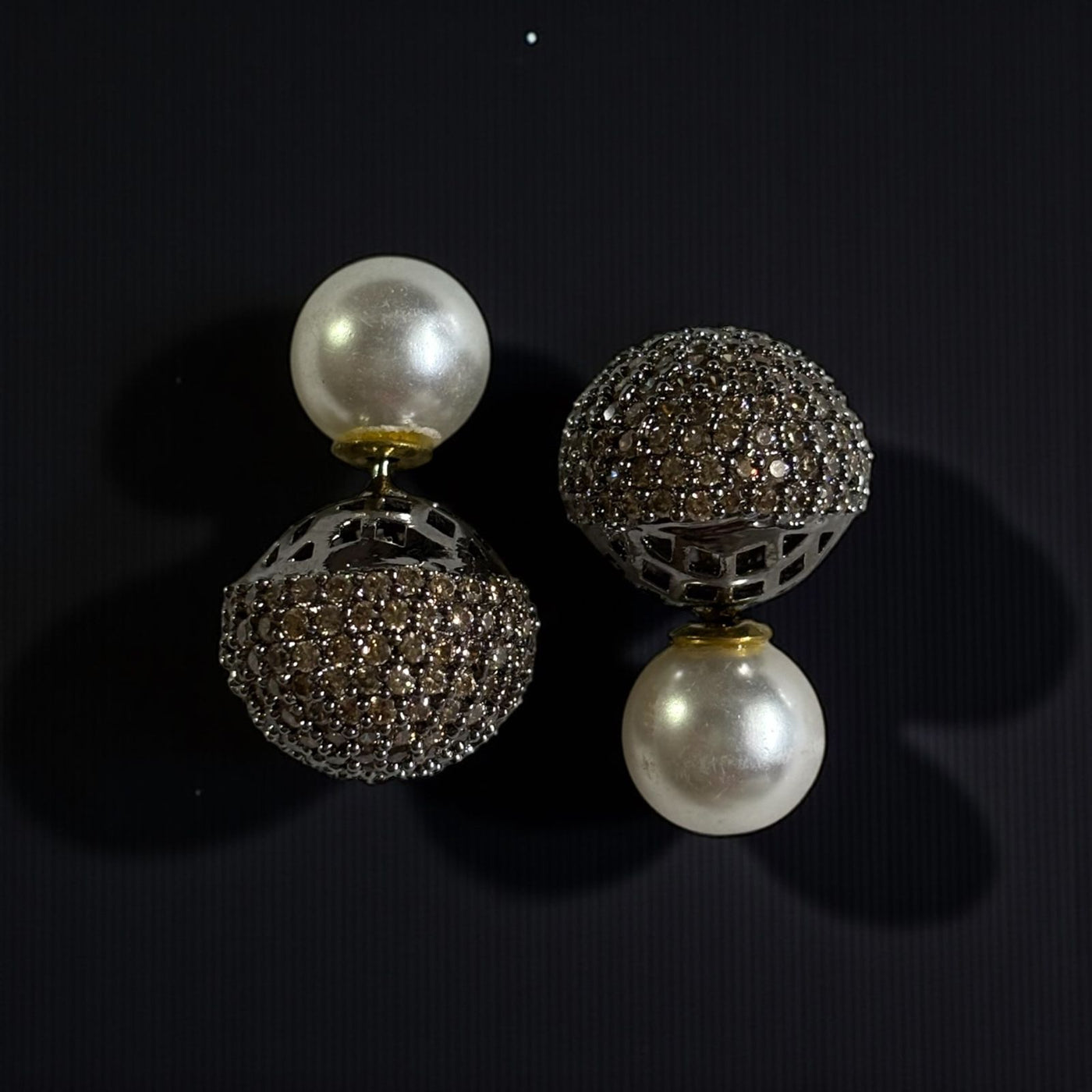 earrings design
earrings
jewellery shop near me
earcuff
fashion jewelry
hoops
stud earrings
studs
drop earrings
hoop earrings