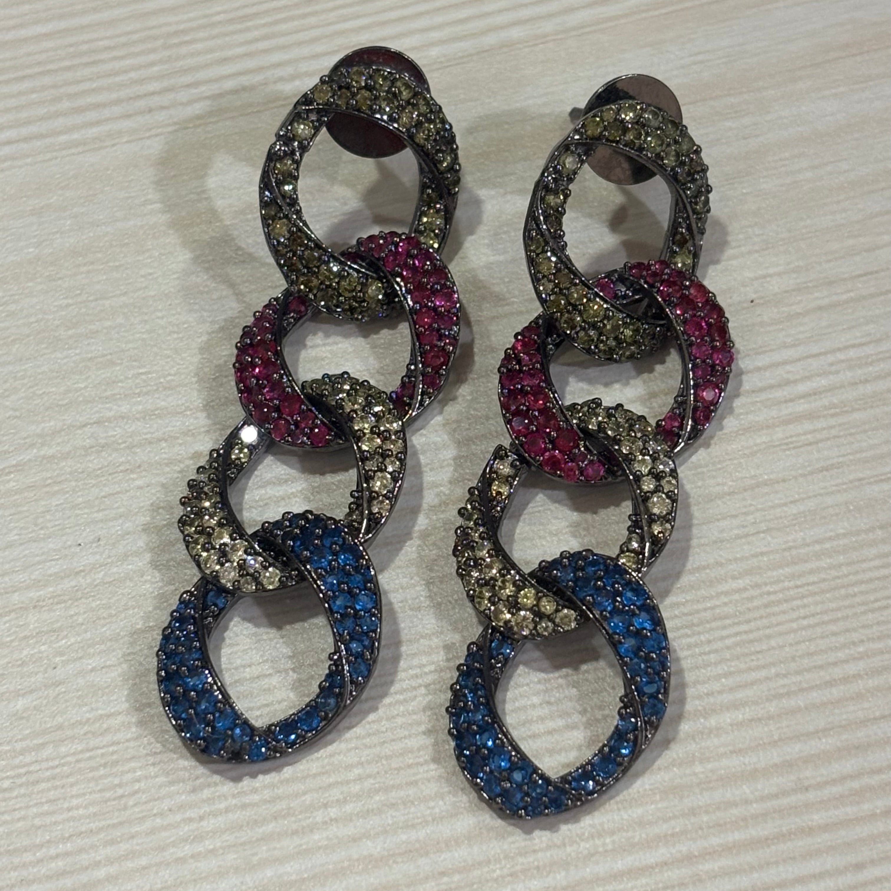 earrings design
earrings
jewellery shop near me
earcuff
fashion jewelry
hoops
stud earrings
studs
drop earrings
hoop earrings