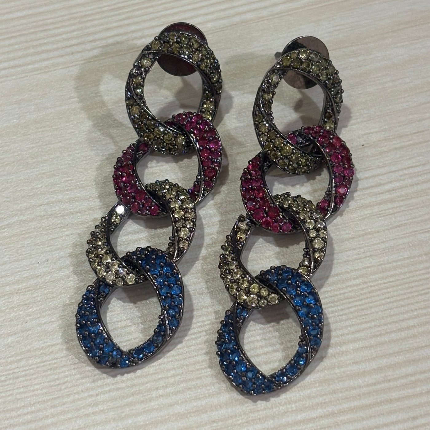 earrings design
earrings
jewellery shop near me
earcuff
fashion jewelry
hoops
stud earrings
studs
drop earrings
hoop earrings