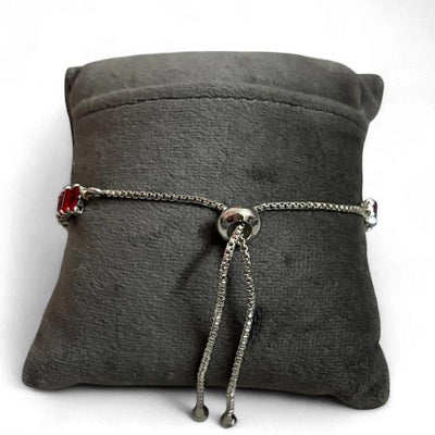 rings for bracelets	
ring bracelet	
charm bracelet 
charms	
rings and bracelets	
jewellery near me	
gold bracelet	
rhodium	
jewellery shop near me	
bracelet