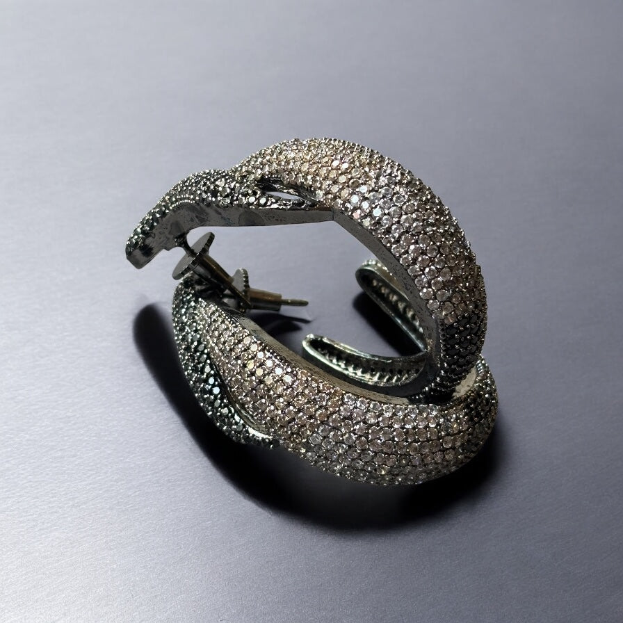 earrings design
earrings
jewellery shop near me
earcuff
fashion jewelry
hoops
stud earrings
studs
drop earrings
hoop earrings