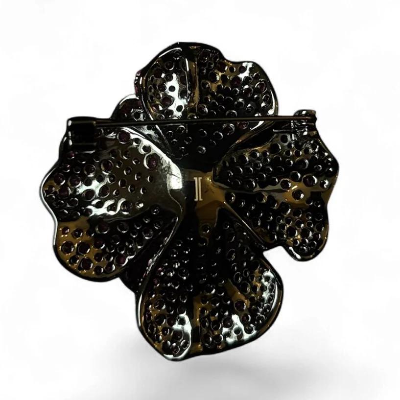 brooch for men	rhodium	brooch	mens brooch	lapel pin	jewellery shop near me
