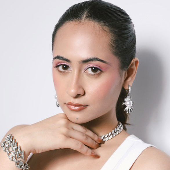 earrings design
earrings
jewellery shop near me
earcuff
fashion jewelry
hoops
stud earrings
studs
drop earrings
hoop earrings