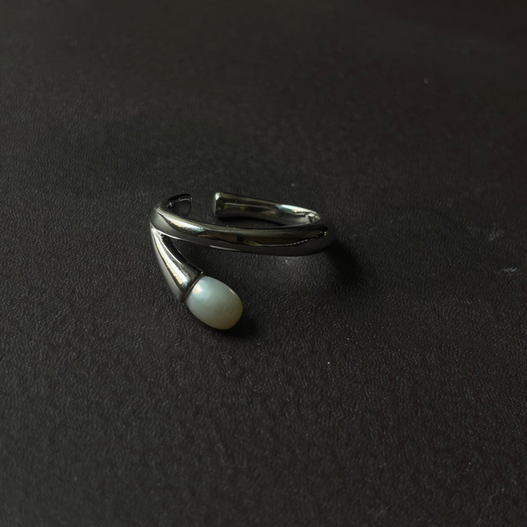 earrings design	earrings	jewellery shop near me	earcuff	fashion jewelry	hoops	hoop earrings	drop earrings	