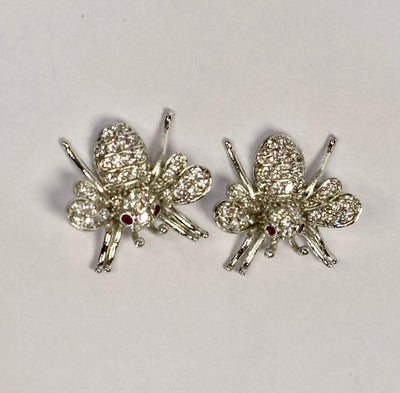 earrings design
earrings
jewellery shop near me
earcuff
fashion jewelry
hoops
stud earrings
studs
drop earrings
hoop earrings