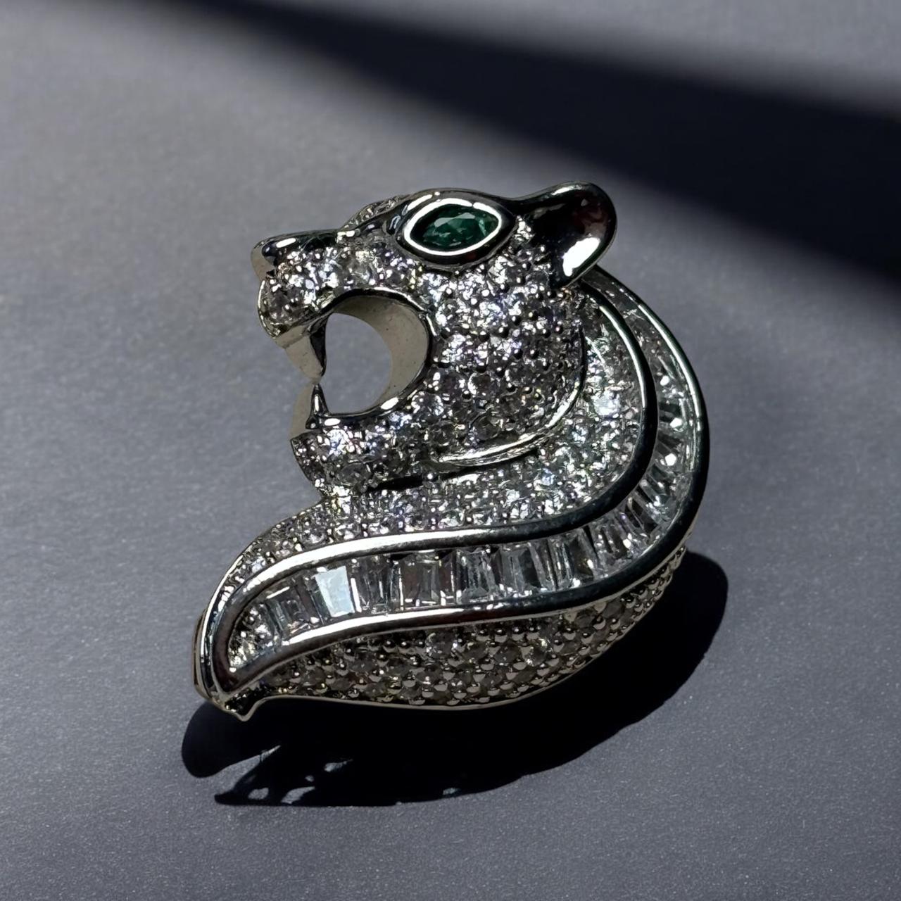 Simba Brooch