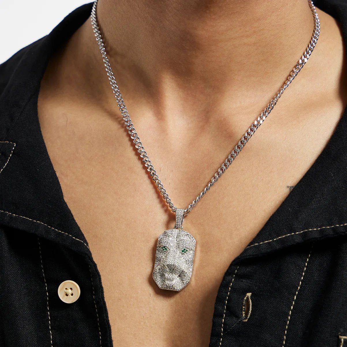 GREEN EYED PANTHER PENDANT